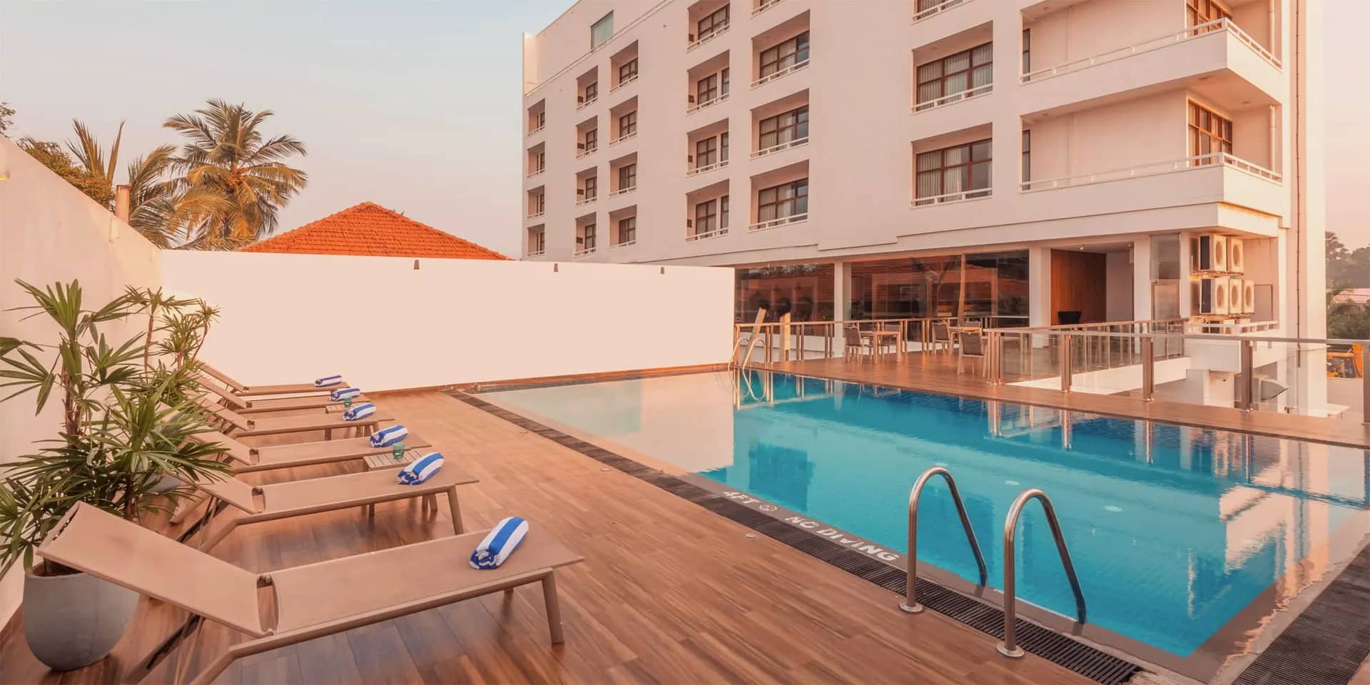North Gate Hotel, Jaffna