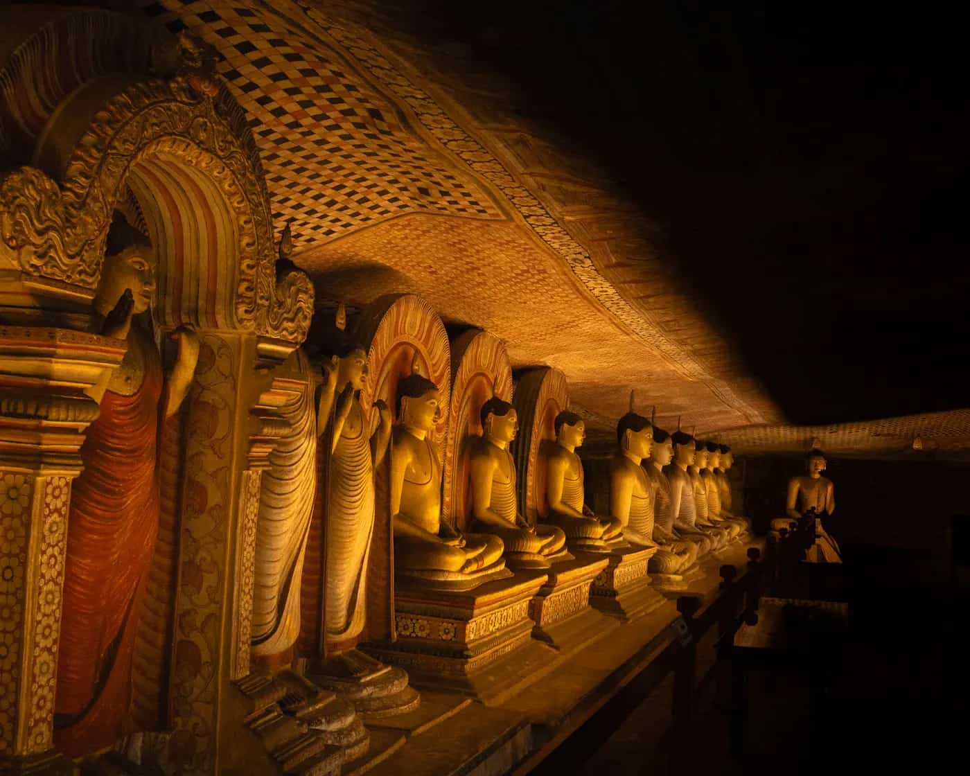 Tag 2: Ins Kulturdreieck – Dambulla